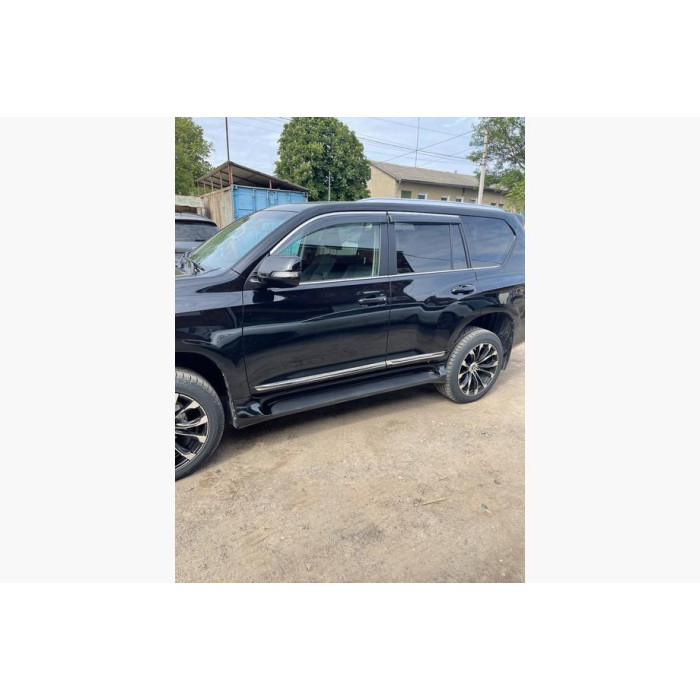 Бокові пороги (2 шт., алюміній) Чорний колір (сіра підніжка) для Lexus GX460 2009-2023 рр.
