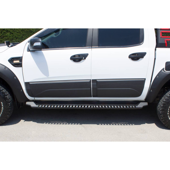 Боковые пороги Dakar V1 без LED (2 шт, металл) для Isuzu D-Max 2011-2019 рр.