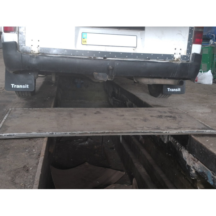 Бризковики Premium Прямі (2 шт) для Ford Transit 1991-2000 рр.