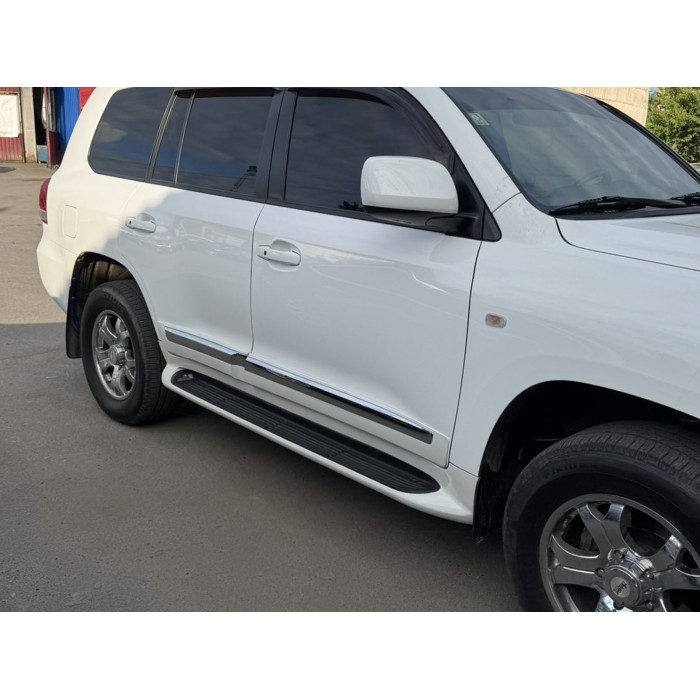 Комплект дверних молдингів (2008-2016) Білий колір (BKT) для Toyota Land Cruiser 200 рр