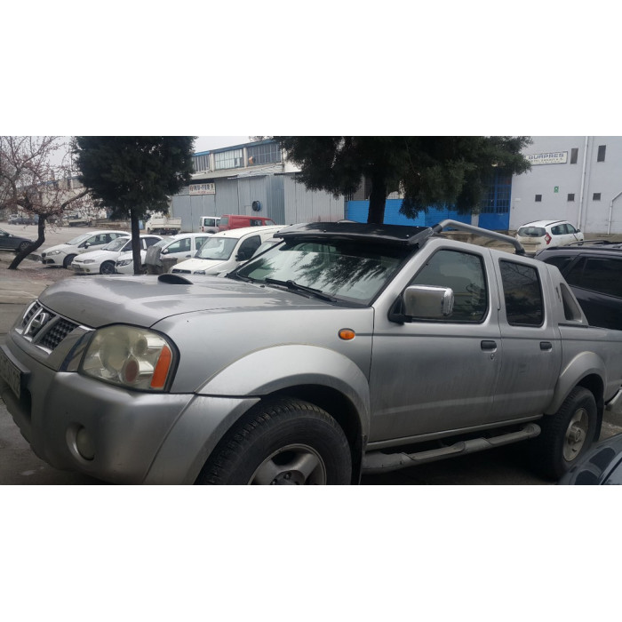 Козирьок на лобове скло (чорний глянець, 5мм) для Nissan NP300 1999-2015 рр