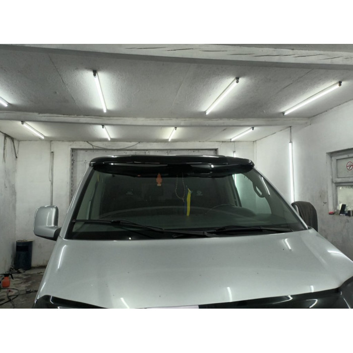 Козирьок на лобове скло (під фарбування) для Volkswagen T5 Caravelle 2004-2010 рр