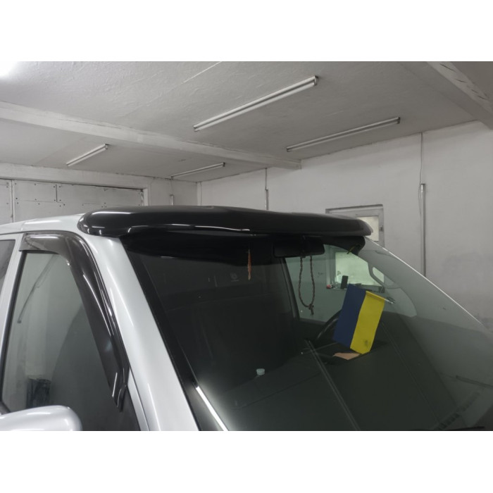 Козирьок на лобове скло (під фарбування) для Volkswagen T5 Multivan 2003-2010 рр