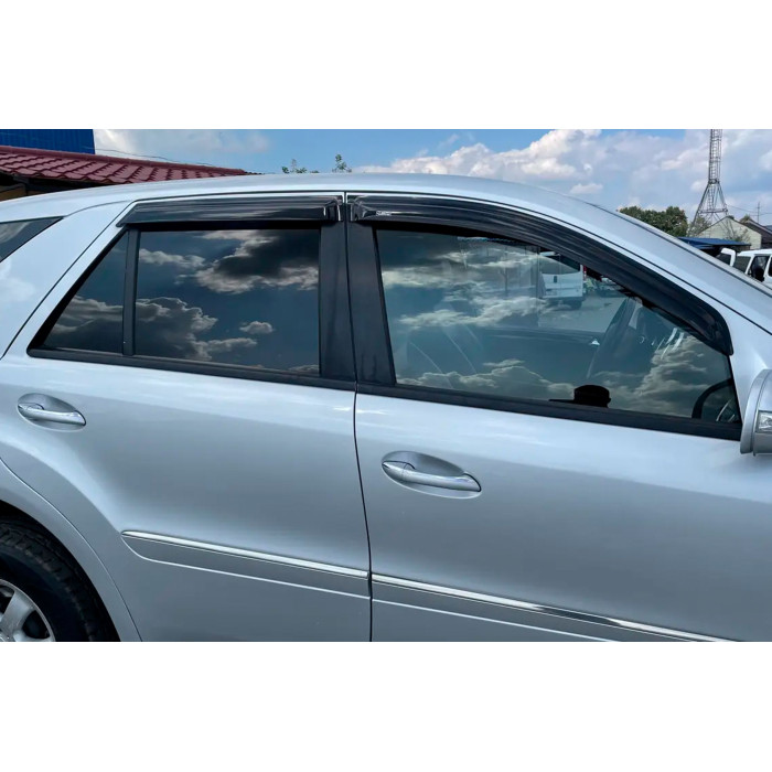 Вітровики (4 шт, HIC) для Mercedes ML W164 2005-2011 рр