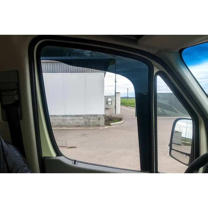 Вітровики вставні Niken Luxury (2 шт) для Mercedes Sprinter W906 2006-2018 рр