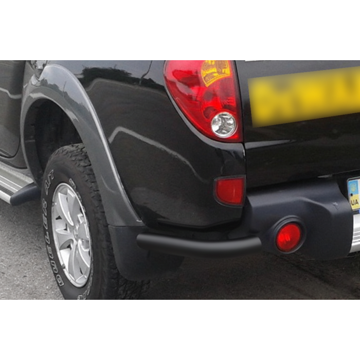 Задні кути AK003 Black (2 шт., нерж) для Mitsubishi L200 2006-2015 рр.
