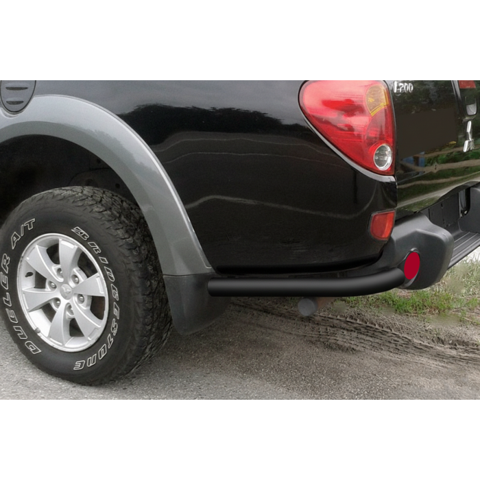 Задні кути AK003 Black (2 шт., нерж) для Mitsubishi L200 2006-2015 рр.